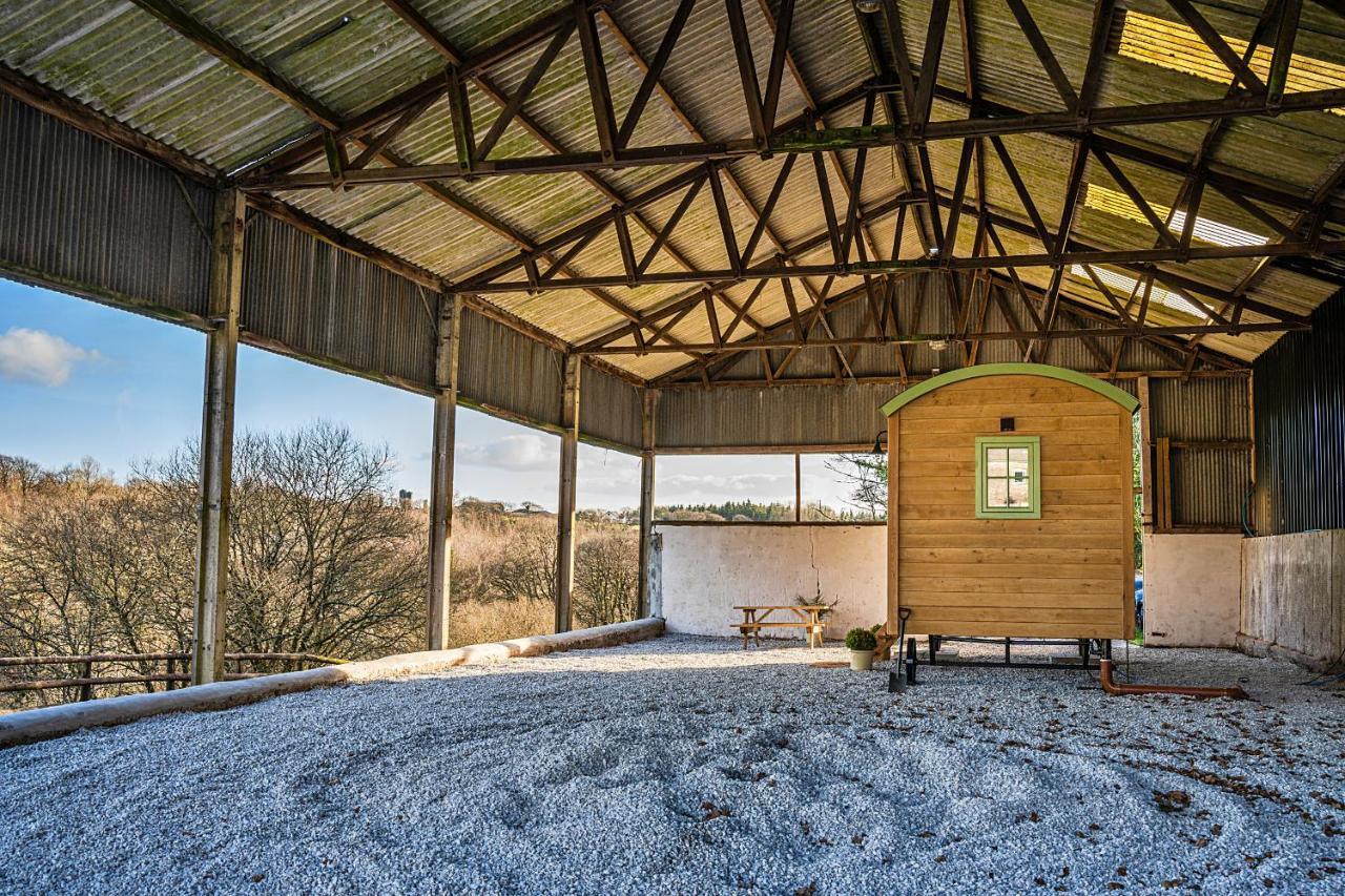 Finest Retreats - The Shepherd'S Hut At Northcombe Farm Beaworthy ภายนอก รูปภาพ